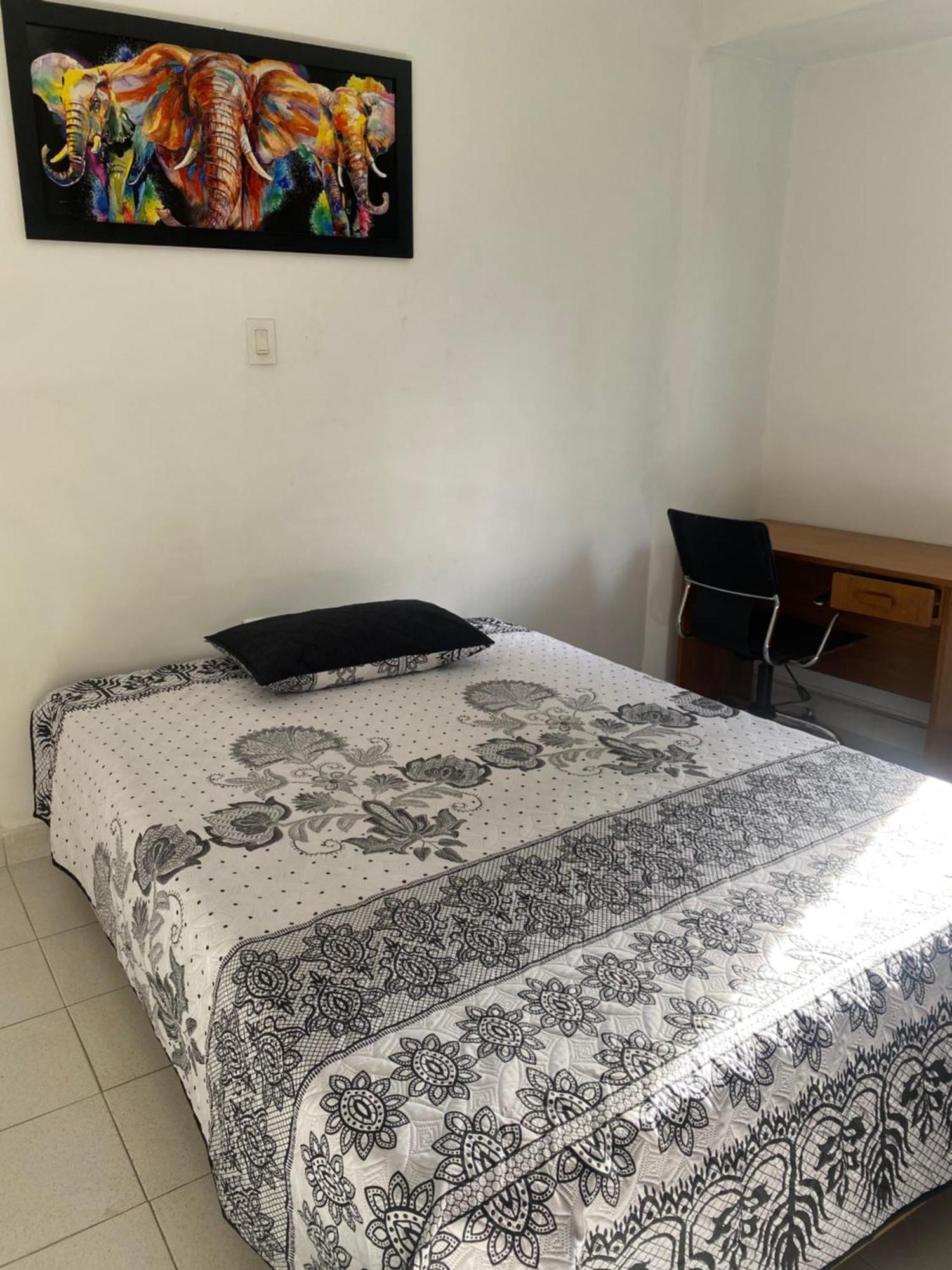 Hostel Kumho Home Medellín Esterno foto